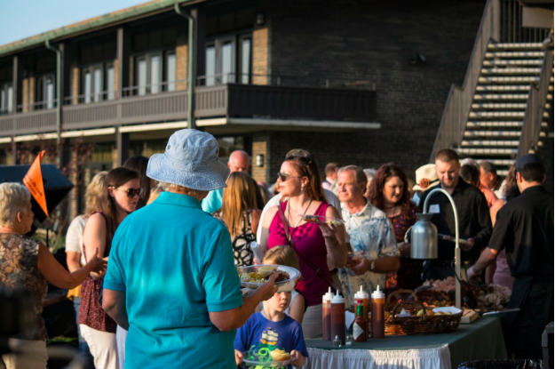 outdoor cookout at the bluffs