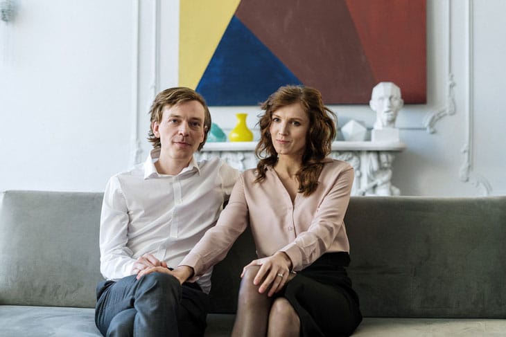 couple battling addiction